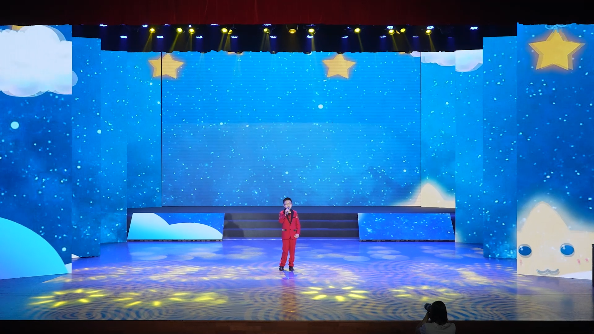 11《听见下雨的声音》演唱：许轩睿（少年[00_01_38][20231127-135705].png